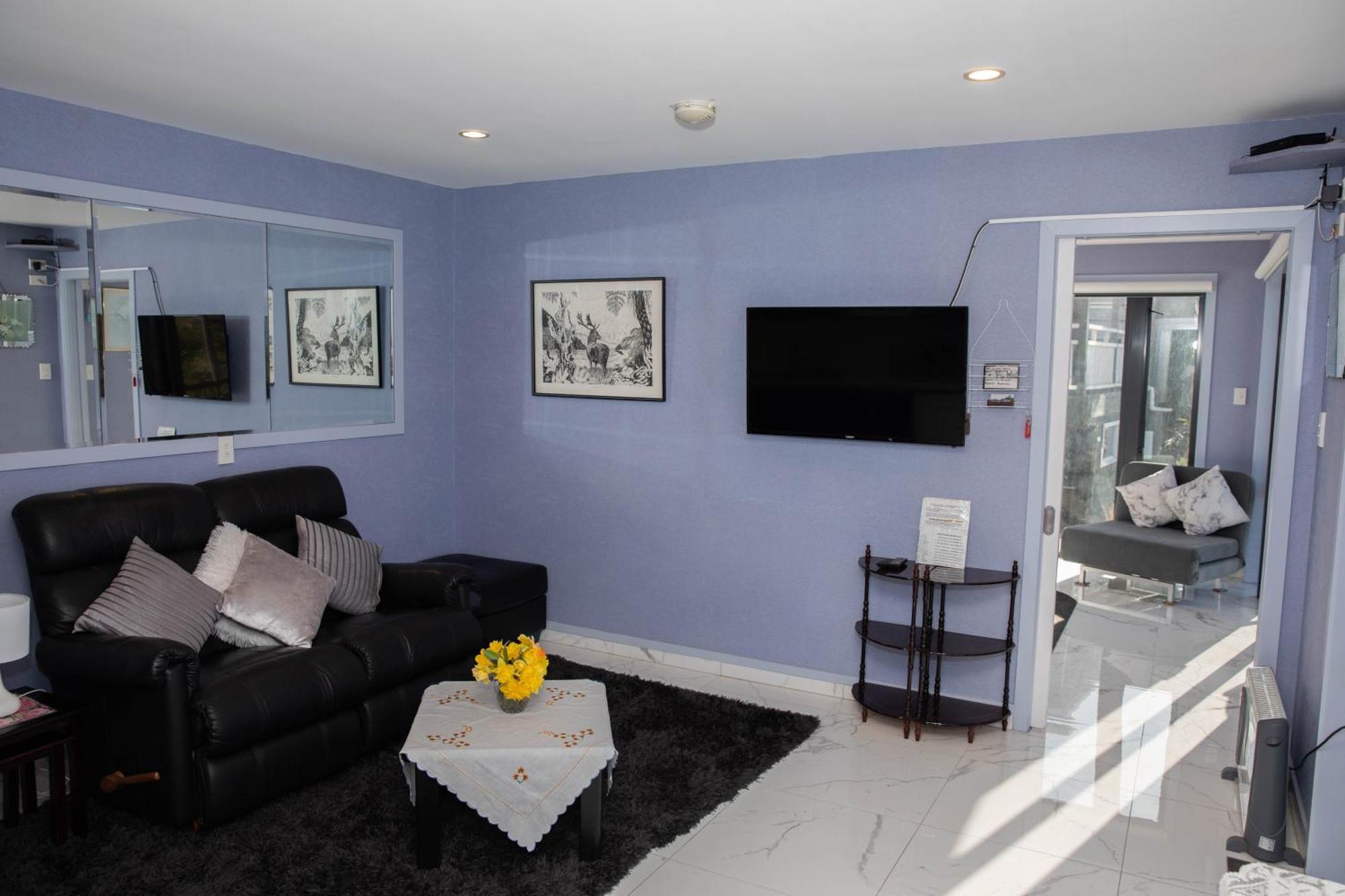 Petra Seaside Apartment Dunedin Esterno foto